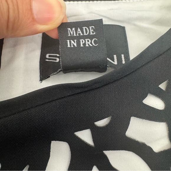 Shani Collection Colorblock Laser Cut Ombré Sheath Dress in Blue Size 12 - Picture 7 of 15